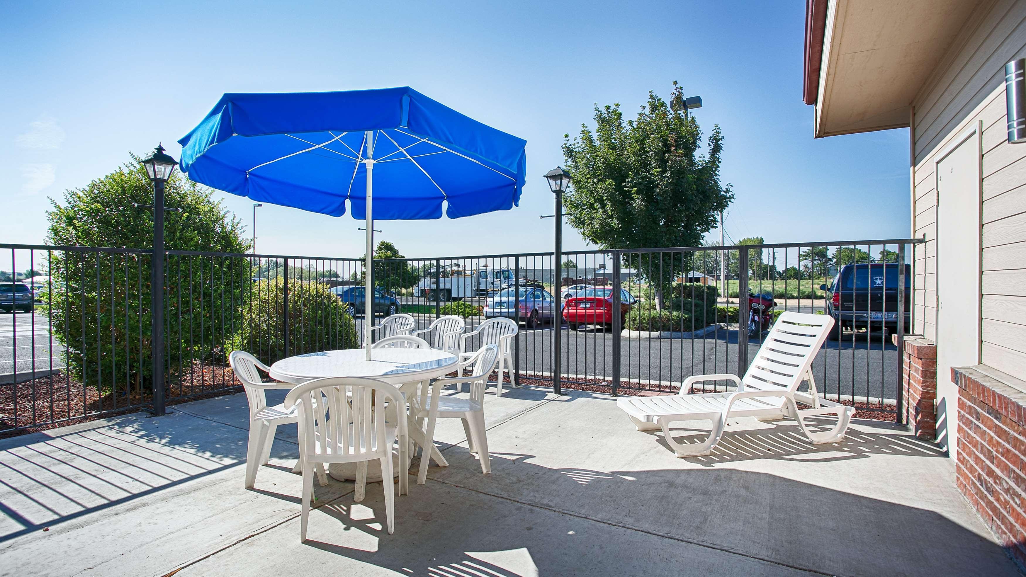 Best Western Rama Inn Ephrata Bagian luar foto